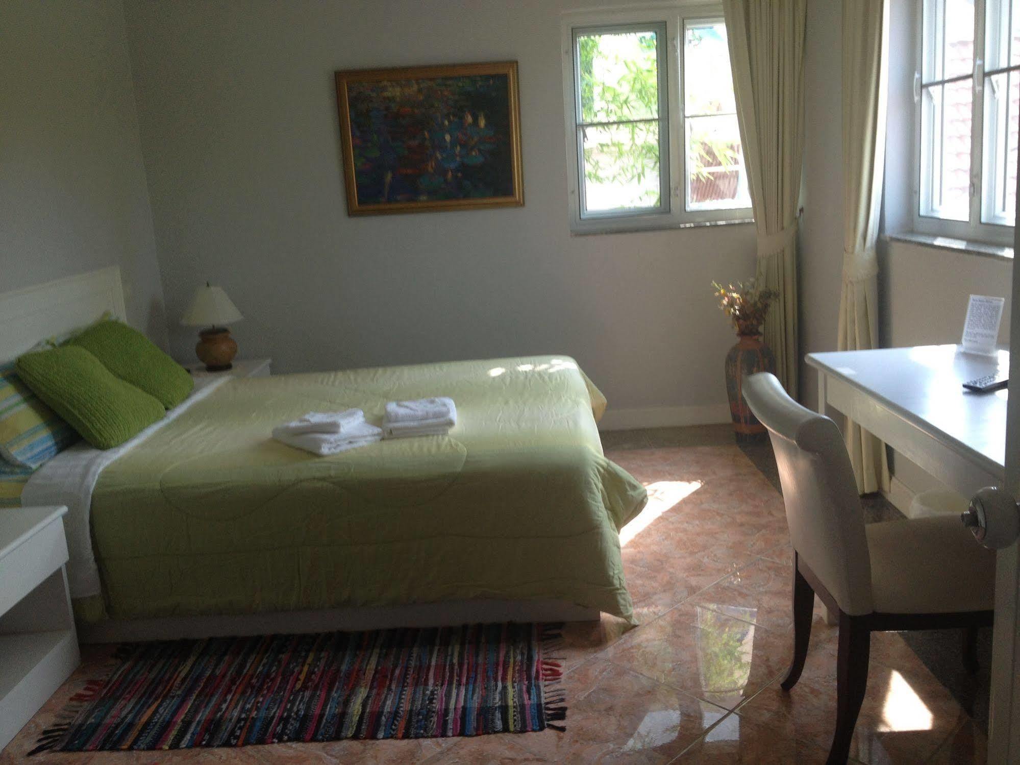 Yiasu Bed And Breakfast Патая Екстериор снимка